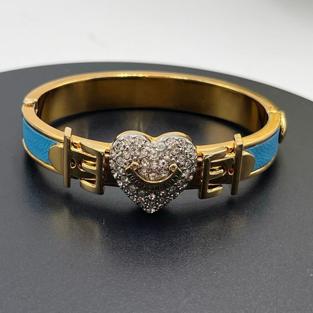 Juicy Couture Blue Leather Pave
Heart Hinged Gold‎ Tone Buckle Bangle